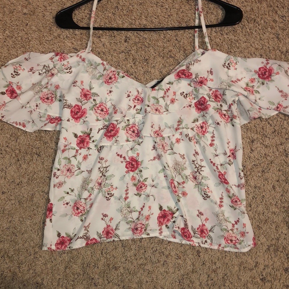 Off the sleeve shirt with strap